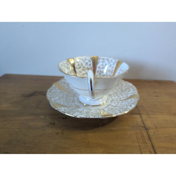 Queen Anne Tea Cup Saucer Wedding Anniversary Design Gold Trim England Vintage - Picture 9 of 16